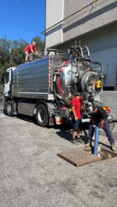 Autospurgo canal jet Hydroedil Service Roma — pronto intervento h24