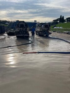 Operatore Hydroedil Service in intervento a Roma