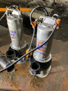 Sostituzione pompa sommersa Colli Albani Roma - Hydroedil Service